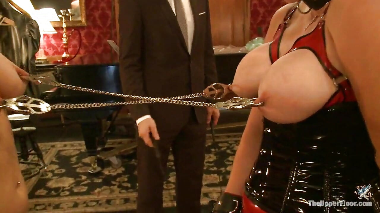 서비스 세션 수요일: Latex Corset 교육 101