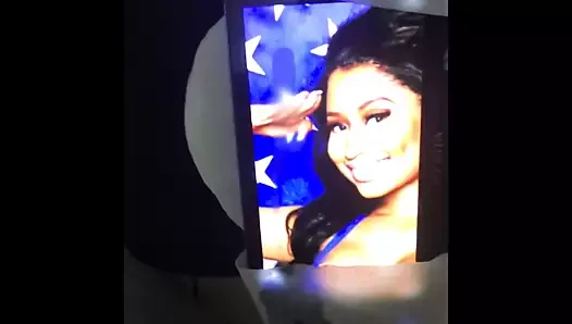 Cum tüm üzerinde nicki minaj