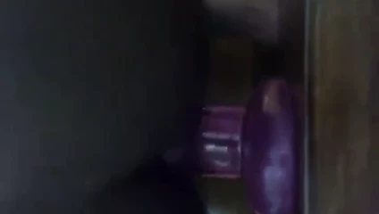 pembe yapay penis eylem
