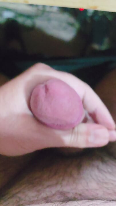 Masturbándose