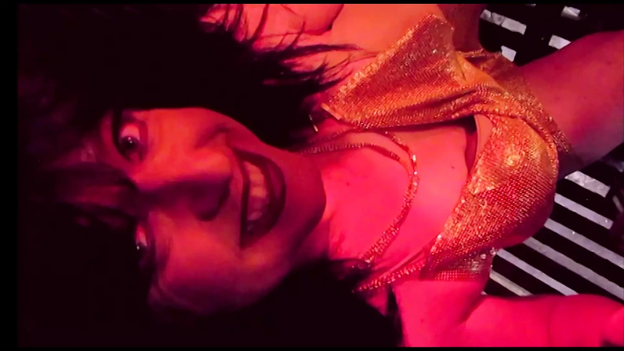 Kellystar518 is UP ALL NIGHT