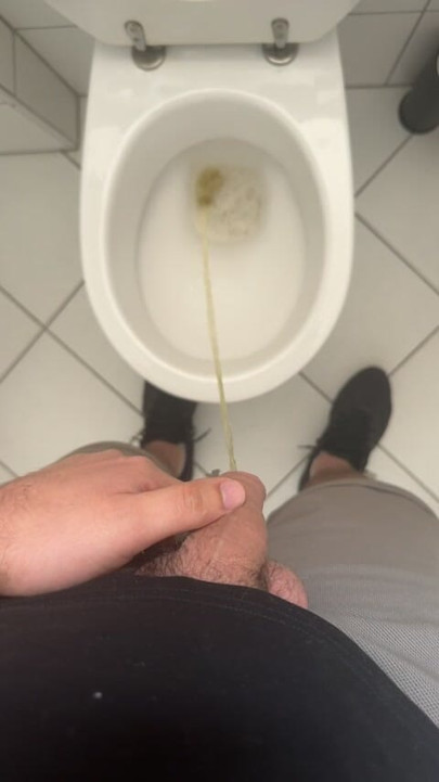Good morning, let's go pee.