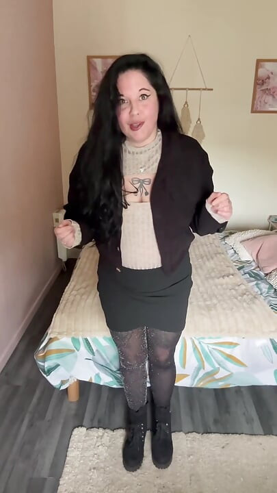 ตัดผมนิดหน่อย?