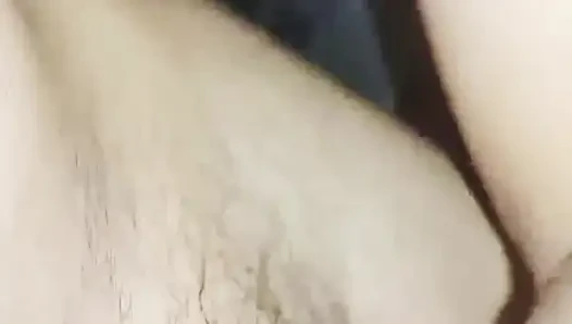 Hintli ateşli kadın kocasıyla romantizm yaşıyor