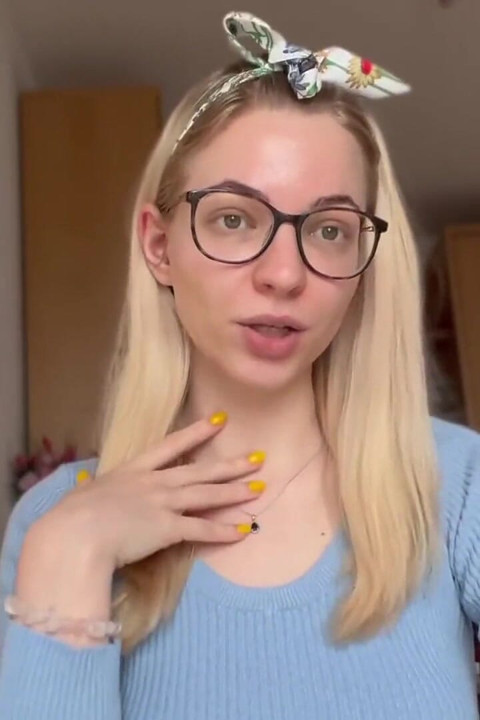 How to Tell Her About Your Micro Size!