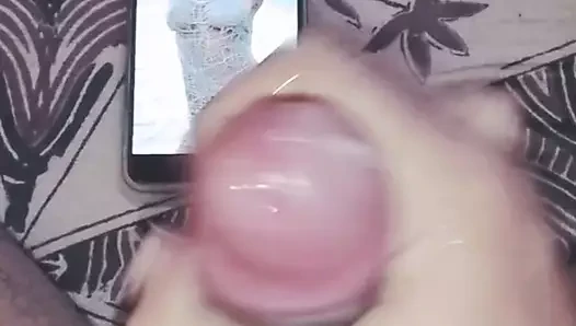 Lais Ribeiro cum tribute