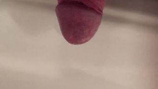 Сексуальная рыжая с ногтями кончает