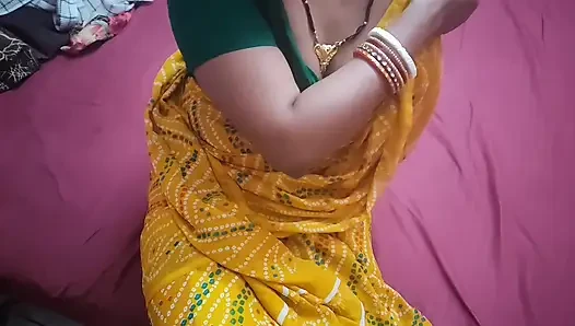 Aunty mai to bas Flat dekhne aaya tha, aap chuchi kyu dikha rahi hain