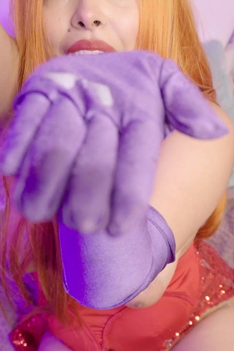 Fetiš rukavica sa Jessicom Zec