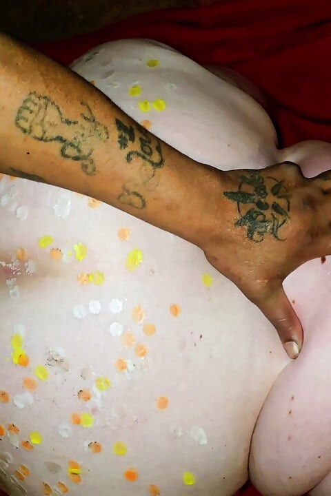 Lilin ulang tahun pelacur besar & sesi creampie