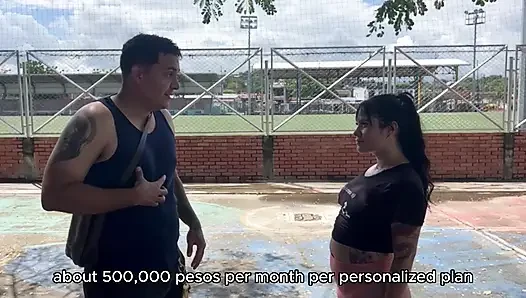 Big-assed Colombian anal sex with a stranger in a public park in colombian
