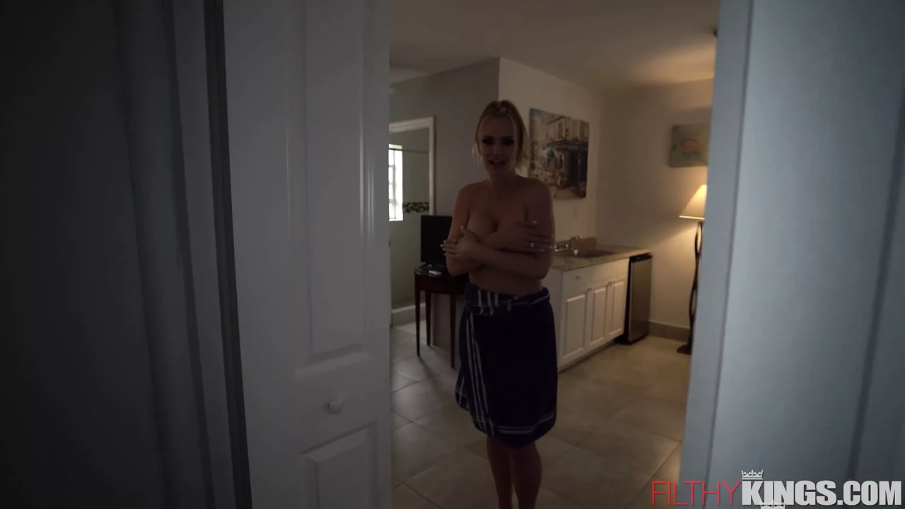 Fucking My Hot Slutty Step-Aunt Rachael