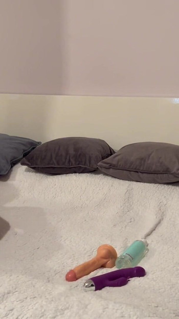 Unforgettable moment from "Masturbating alone and getting several orgasms in a row"