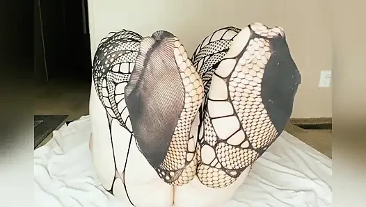 Big Feet in Fishnets JOI with Cum Countdown