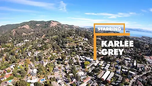 Грудастая сперма шлюха Karlee Grey скачет на тебе как профи