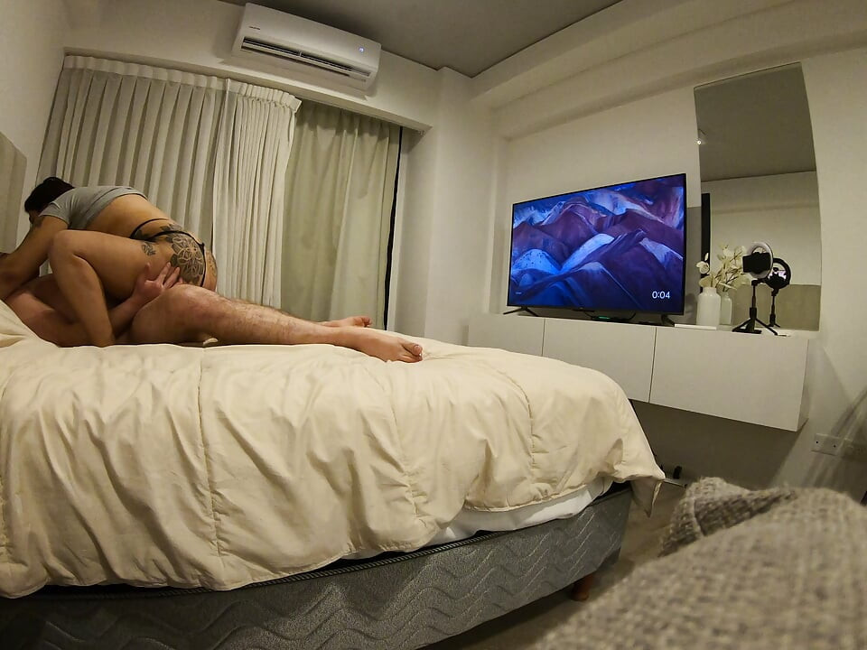 BBW Rides a Foreign Cock Without a Condom