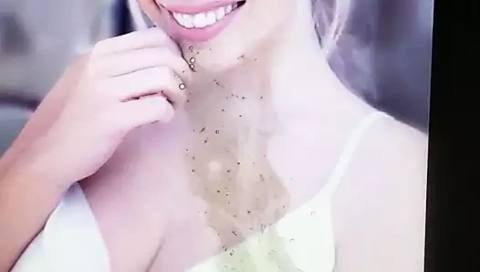Alanah pearce boşalmak haraç 12