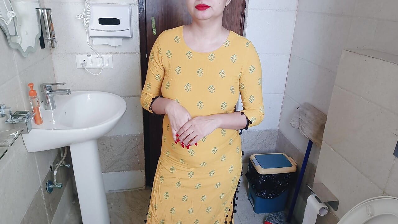 Индиец Kamwali занимается сексом с пареньком для кражи денег из сумочки, хинди аудио