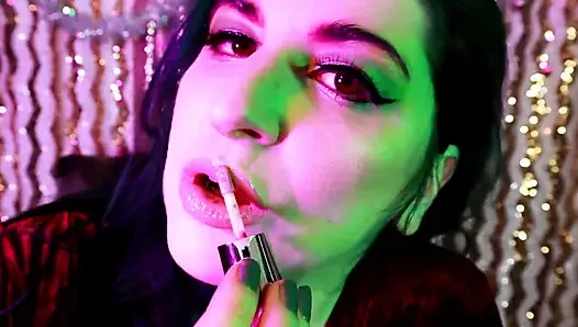 100 Layers of Lipgloss Asmr