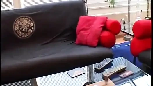 Vollbusige hausfrau spritzte beim harten sex mit ihrem ehemann in den mund