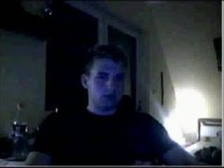 Chico alemán se mastruba en webcam