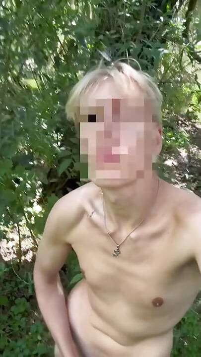 Young Bro Axton Drake Gets Naked in the Park
