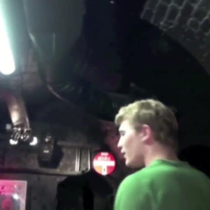 Twink fucked by the blond top Kameron