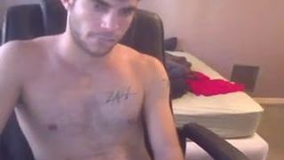 Hot dude jerks off on cam
