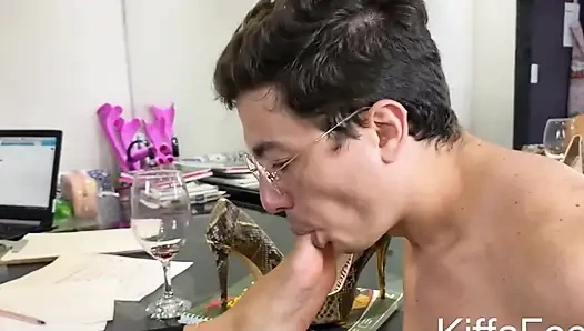 Goddess kiffa adalah mahasiswi nakal yang super hot