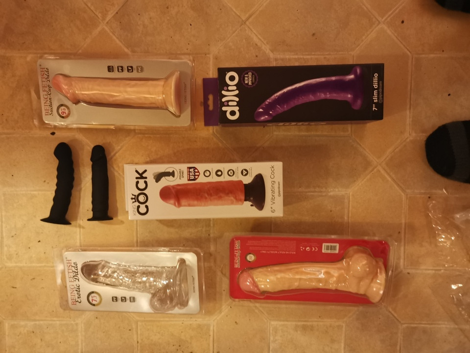 Маленьке відео dildofun Sissy crossdresser