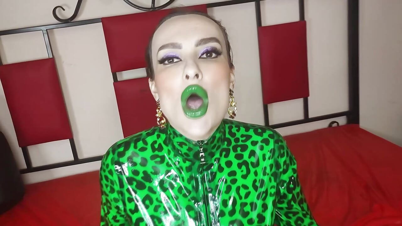 I Seduce You with My Glossy Green Minty Lips and Kisses and Shiny Latex