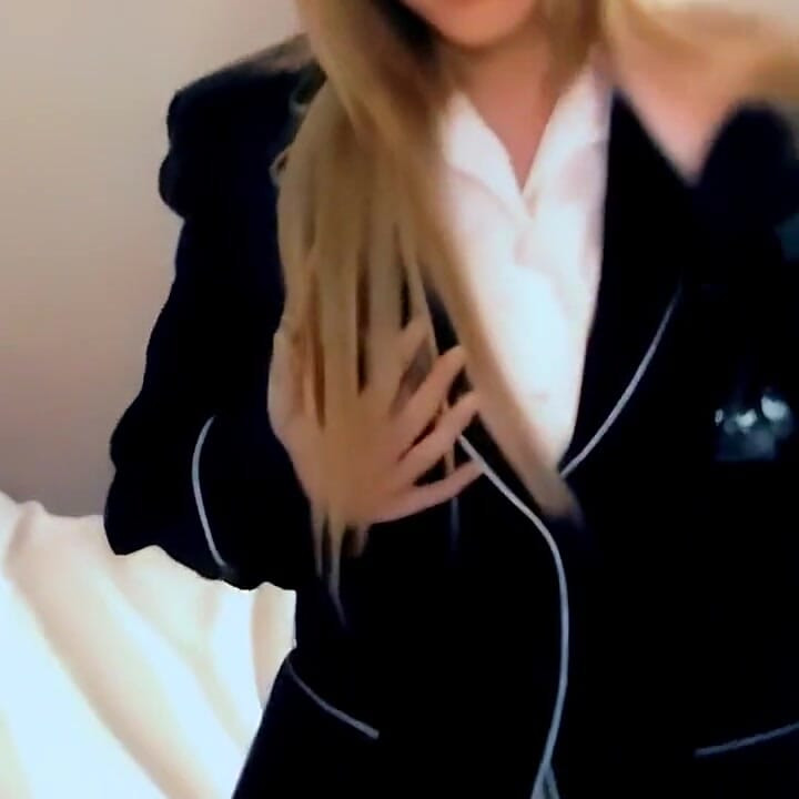 Au lit avec Julia avec Julia