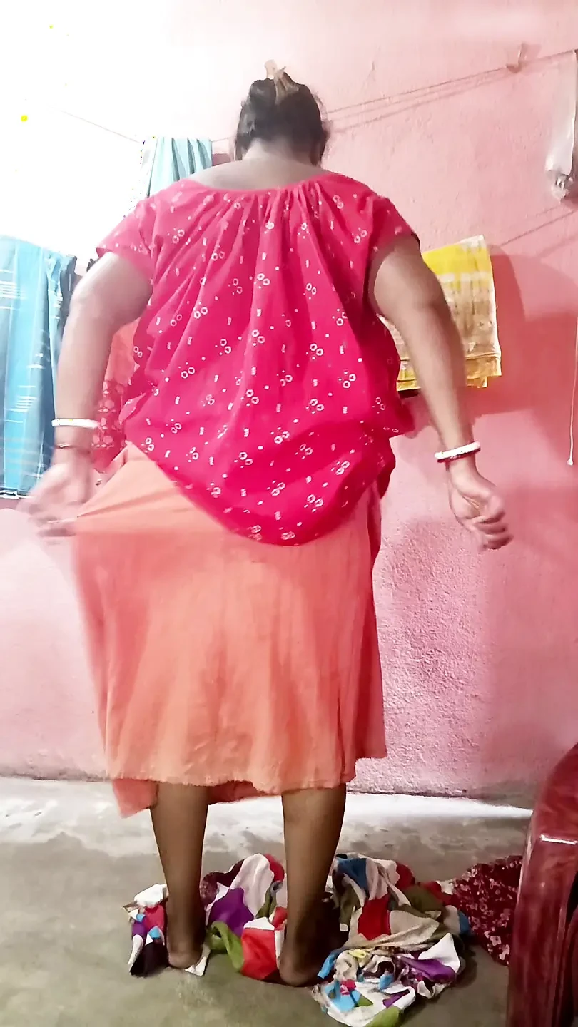 Sfw daily Lifestyle Dress Change