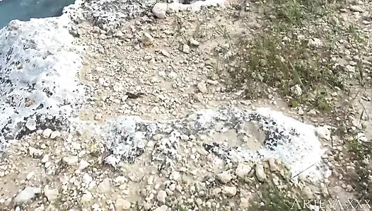 Сучка на пляже