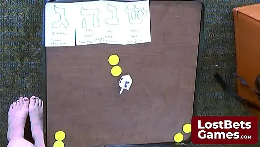 Chelstein ve Dee Williams striptiz oyunu dreidel