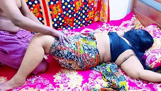 Pov desi bengali si ibu tiri lagi asik sogaya dan dia bangun tidur dan dientot habis-habisan gaya dok