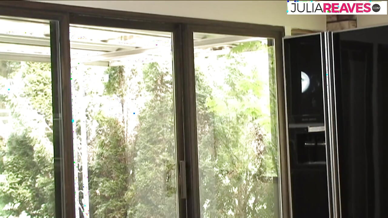 Hot teen sucks a huge dick then fucks it to a mouth cumshot