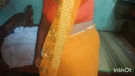 Istri India menikmati seks dengan pemilik rumah