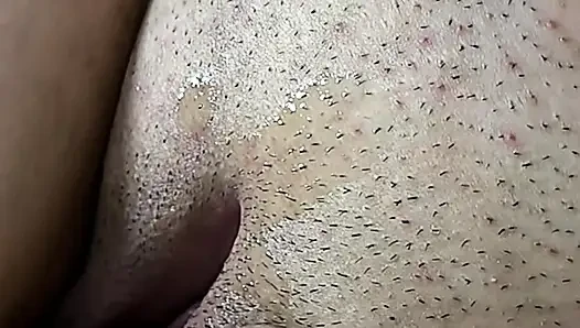 A Married Saudi Woman Gets Fucked in Her Husband's Absence on the Occasion of Valentine's Day
