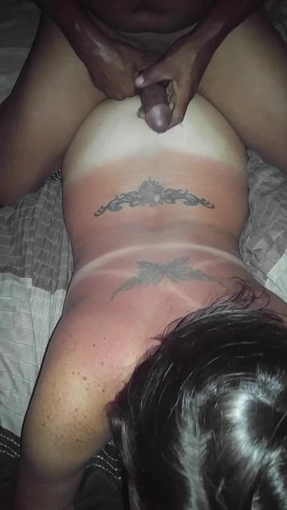 cum on her back