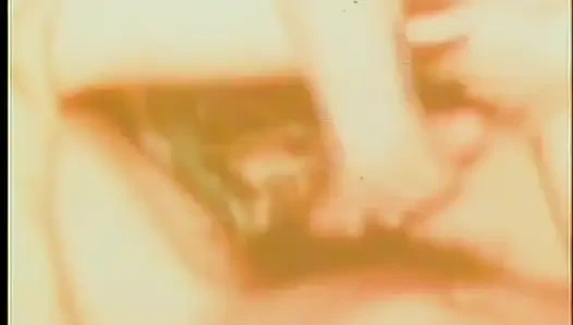 Lesbians threesome pussy licking vintage pussy fucking