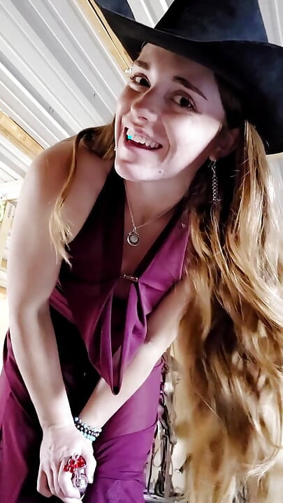 Redhead Goddess Ask You to Tongue Fuck Asshole