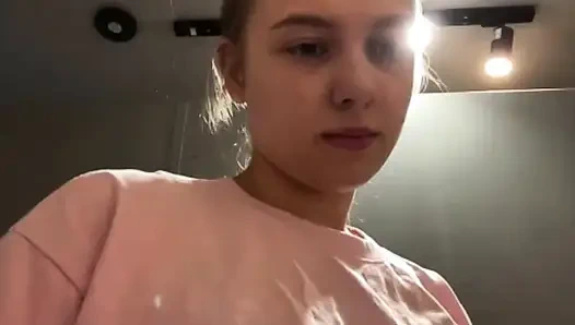 Public fucking in the gym Close up