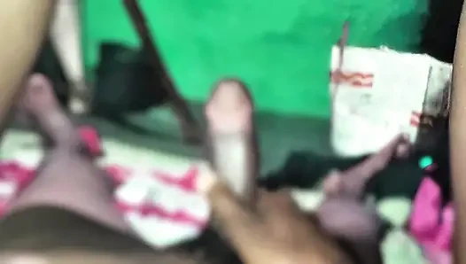 Fuck Indian village Bhabhi for 10 minutes, now you will have full fun.