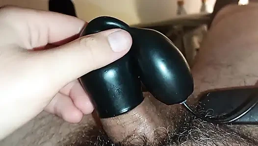 Penis glans mastrubatörünü test ediyor