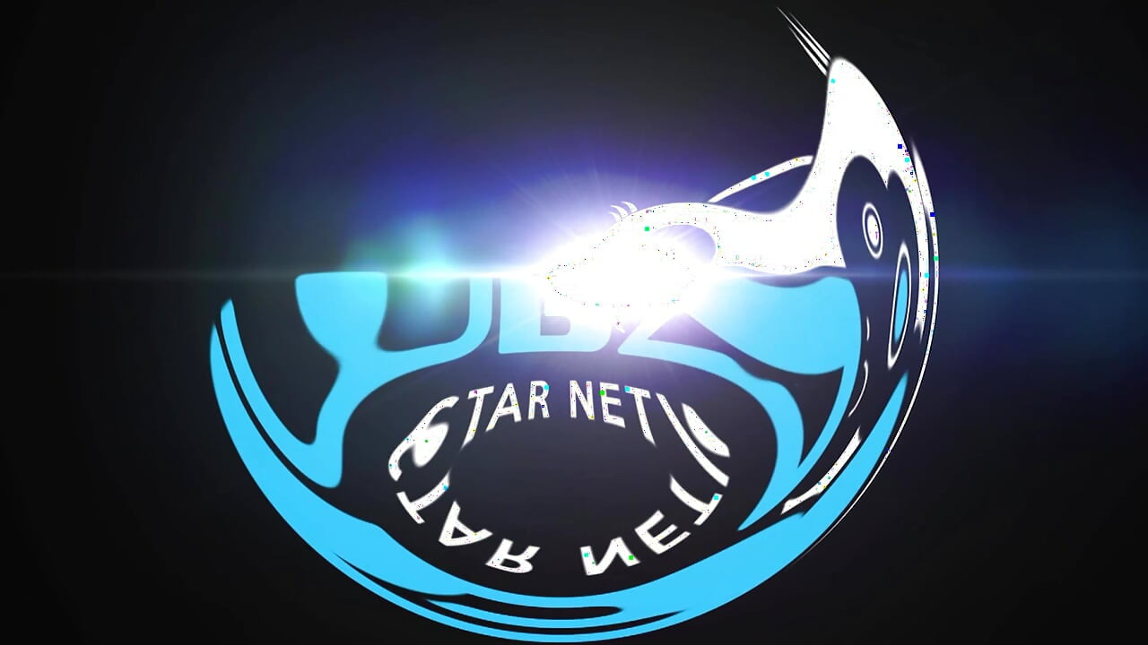 מריקה משחקת עם זין ממתק