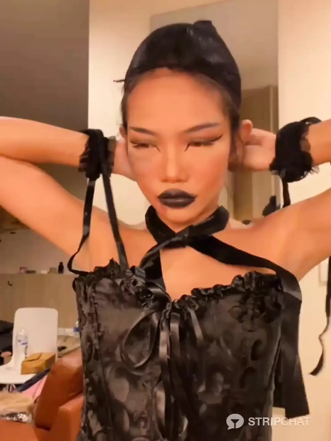 Halloween 2023 emma thai adalah pelacur jalang di stripchat