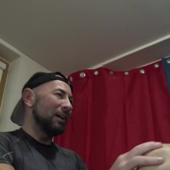 Twink fucked bareback by sexy dude Jess Royan