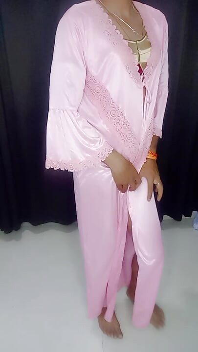 भारतीय हॉट साटन ब्लाउज मेरी सौतेली मम्मी