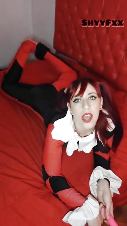 Shyyfxx Harley Quinn Celebrates Her Birthday and Sends the Joker to Her Neighbor JOI Roleplay